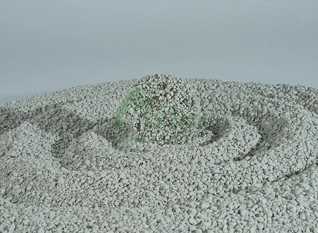 Broken Carbon Bentonite Cat Litter