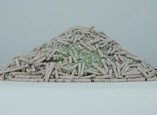 Nut Shell Mineral Cat Litter