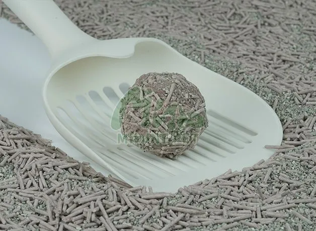 Nut Shell Mineral Cat Litter