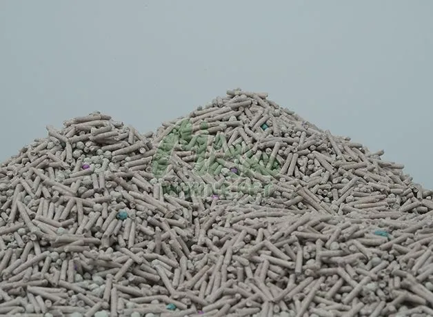 Nut Shell Bentonite Cat Litter