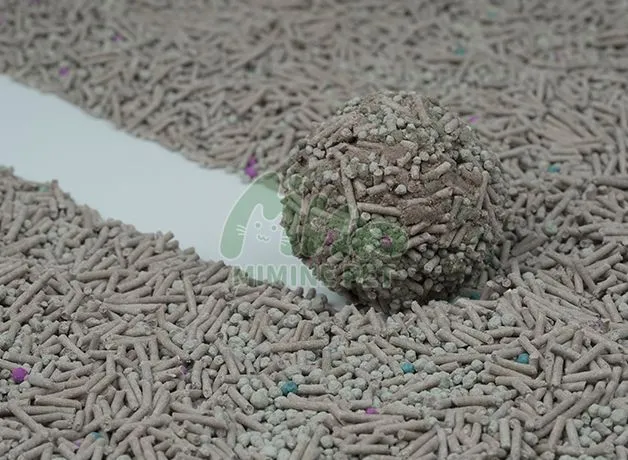 Nut Shell Bentonite Cat Litter