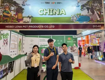 Group photo at the Indonesia IIPE Pet Show